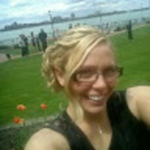 Meet your Posher, Felicia